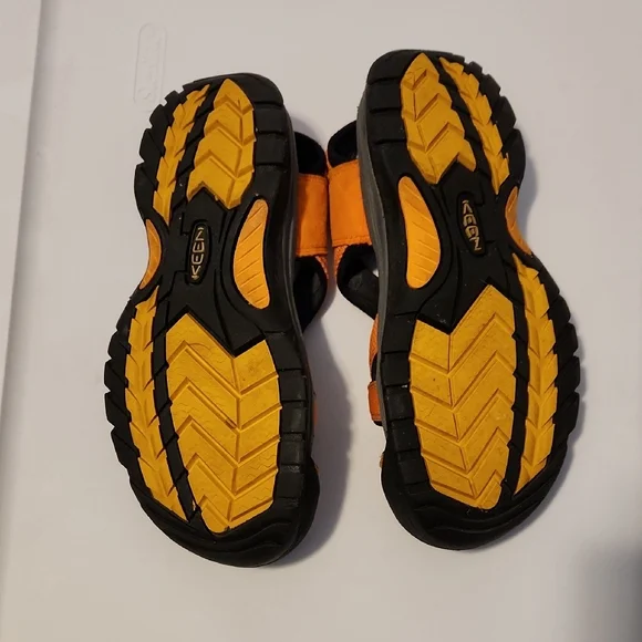 Keen  Orange Sandals - Picture 3 of 3
